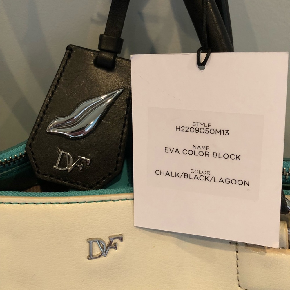 DVF Eva Color Block Tote Bag - Picture 2 of 5